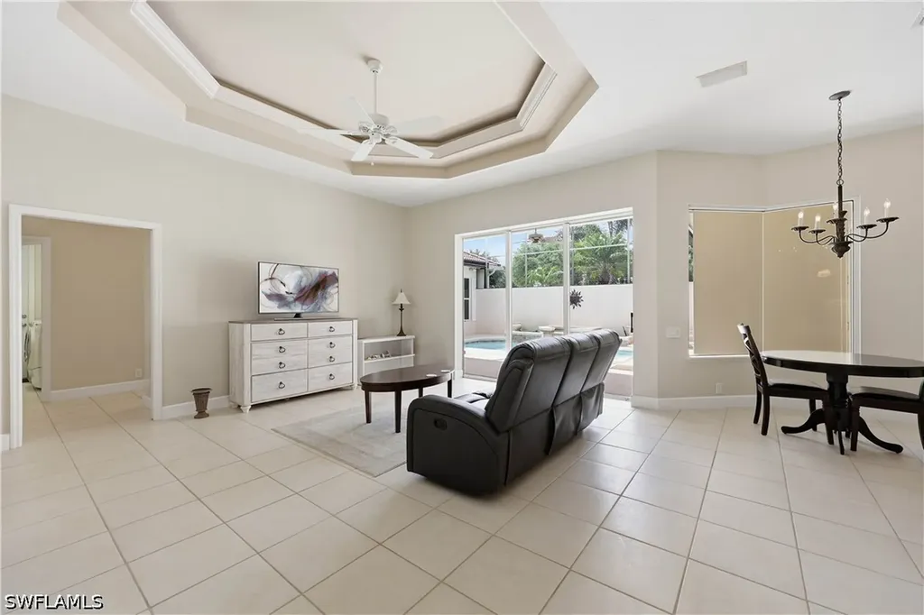 9227 Troon Lakes Drive Naples FL 34109