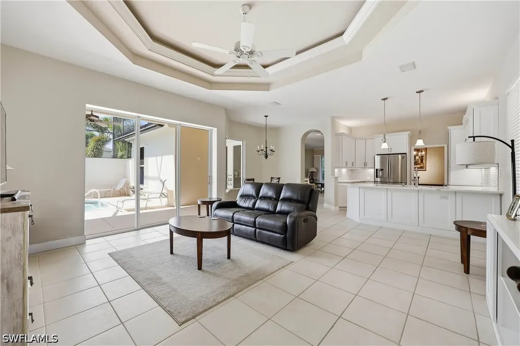 9227 Troon Lakes Drive Naples FL 34109