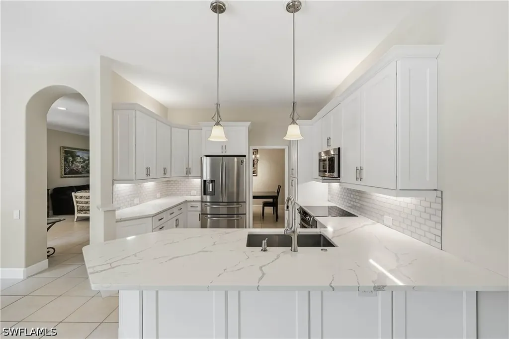 9227 Troon Lakes Drive Naples FL 34109