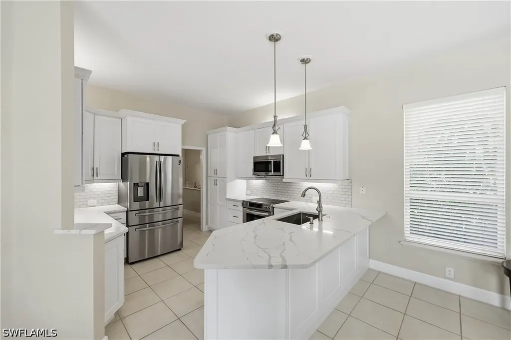 9227 Troon Lakes Drive Naples FL 34109