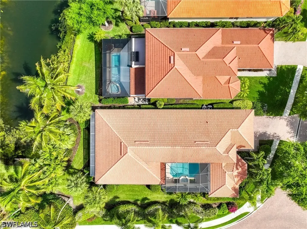 9227 Troon Lakes Drive Naples FL 34109