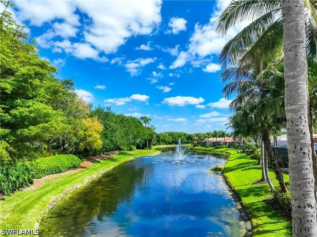 9227 Troon Lakes Drive Naples FL 34109