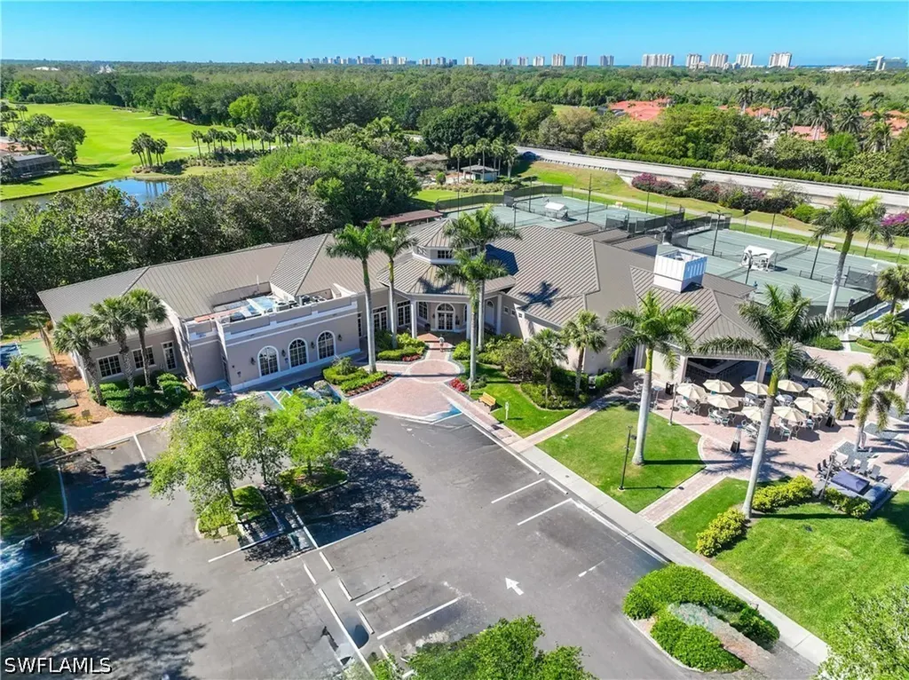 9227 Troon Lakes Drive Naples FL 34109