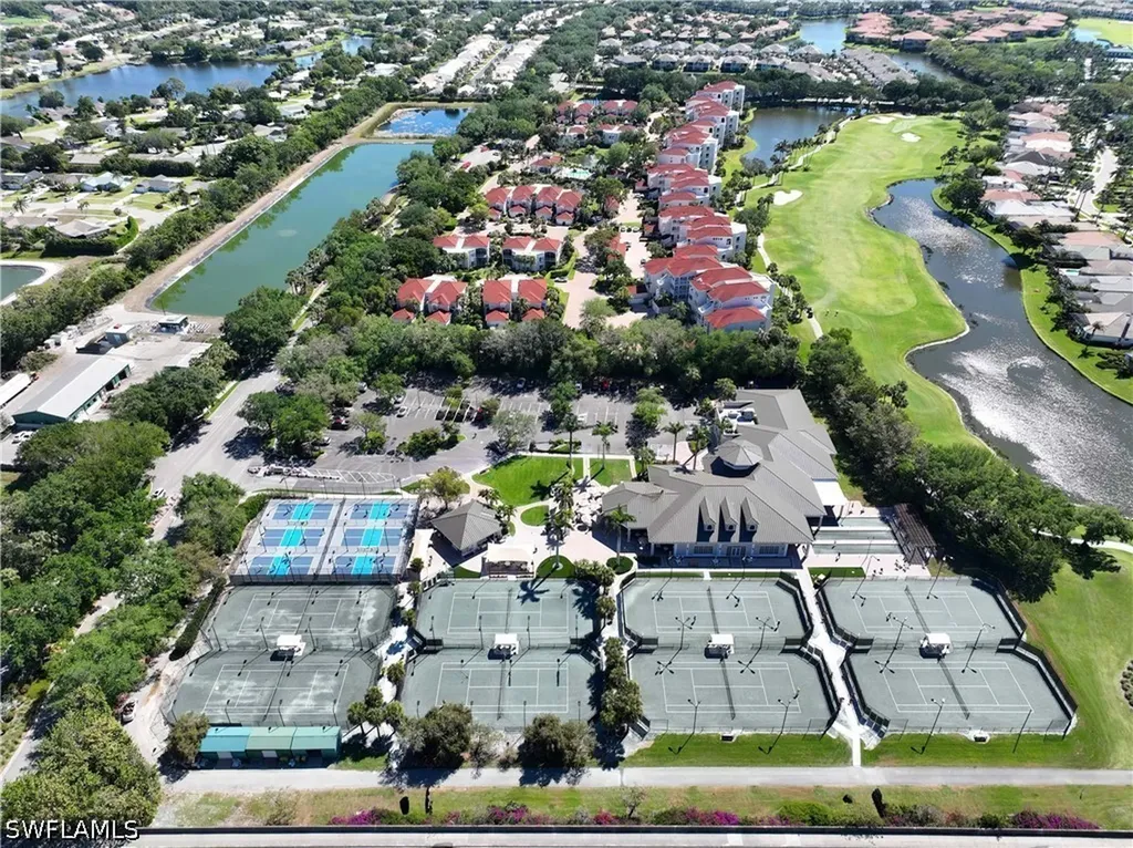 9227 Troon Lakes Drive Naples FL 34109