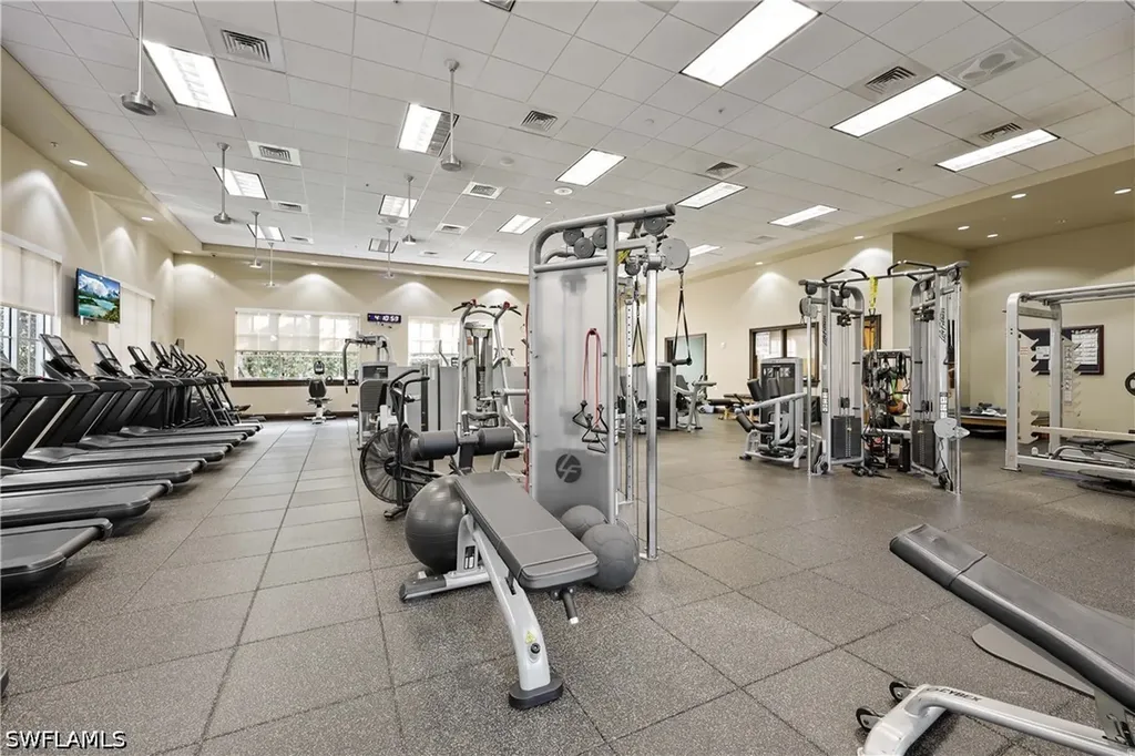 9227 Troon Lakes Drive Naples FL 34109