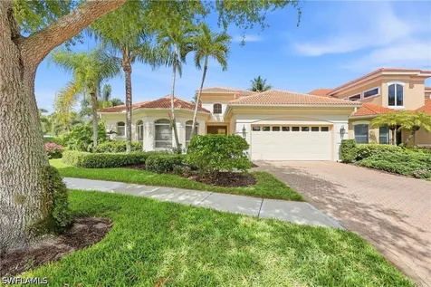 9227 Troon Lakes Drive Naples FL 34109
