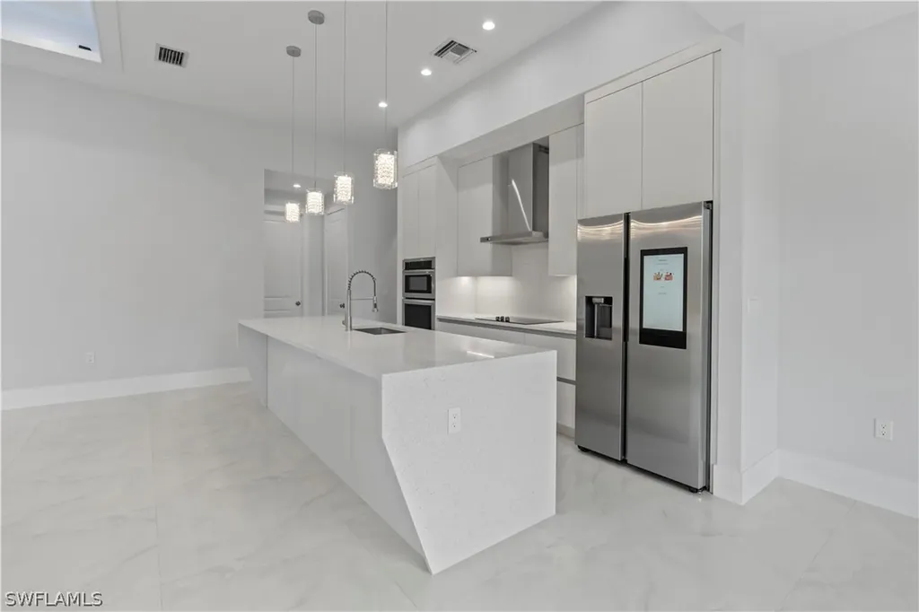 1745 Everglades Boulevard S Naples FL 34117