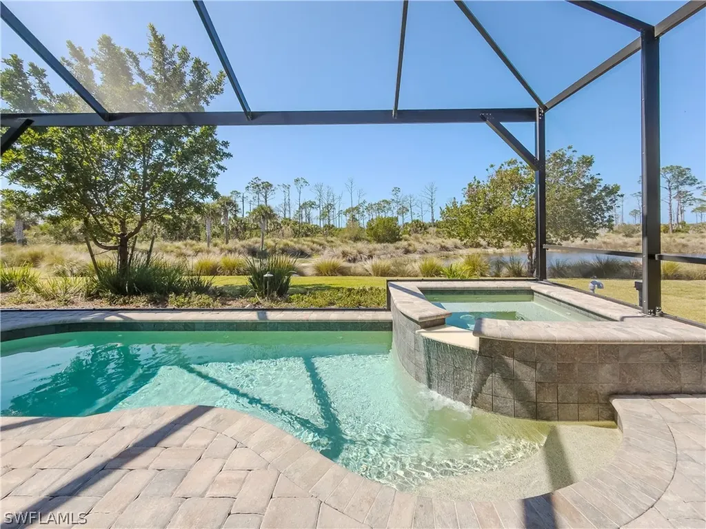 6399 Negril Isle Drive Naples FL 34113