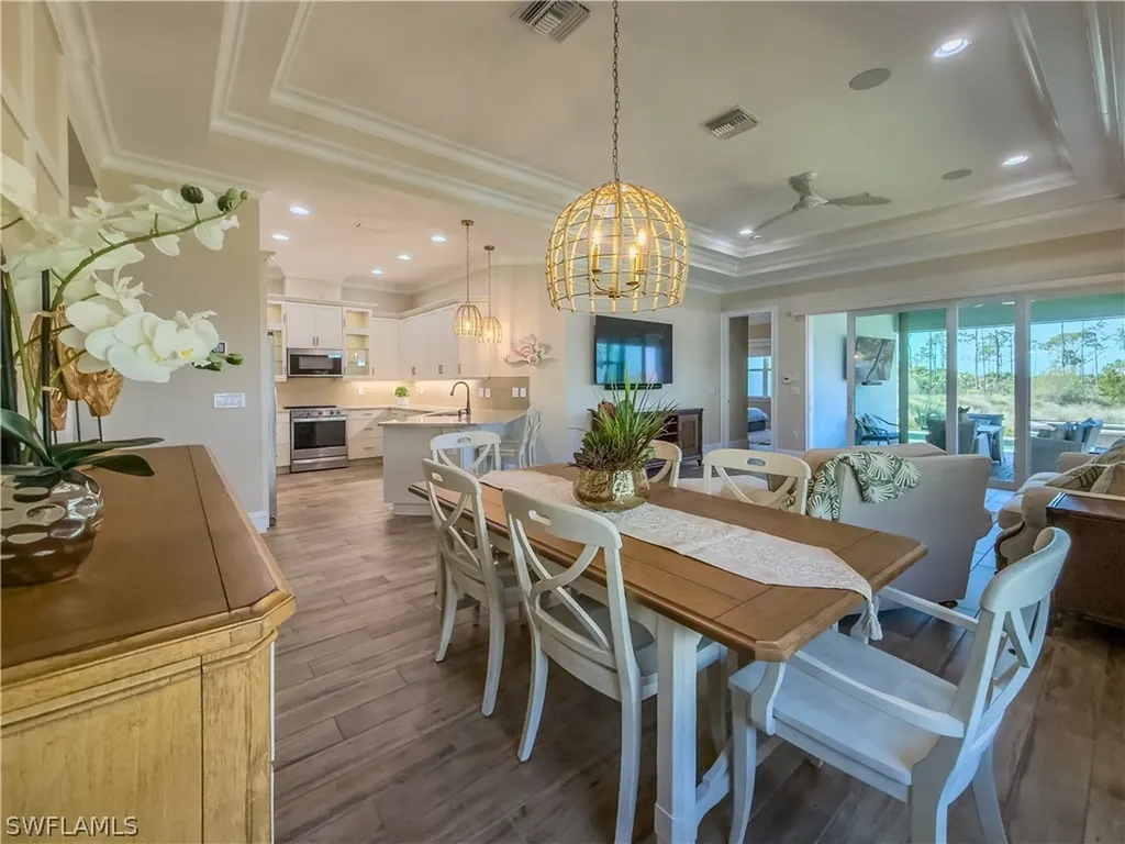 6399 Negril Isle Drive Naples FL 34113