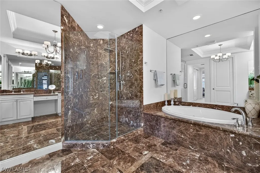 1540 5th Avenue S Naples FL 34102