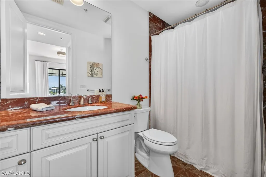1540 5th Avenue S Naples FL 34102