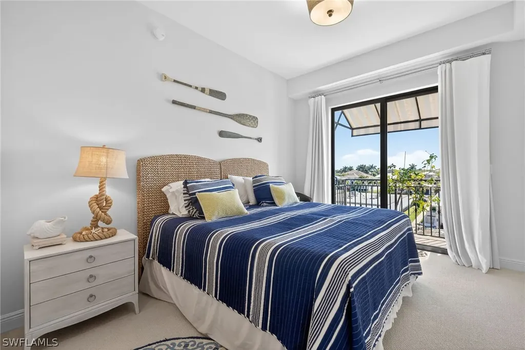 1540 5th Avenue S Naples FL 34102