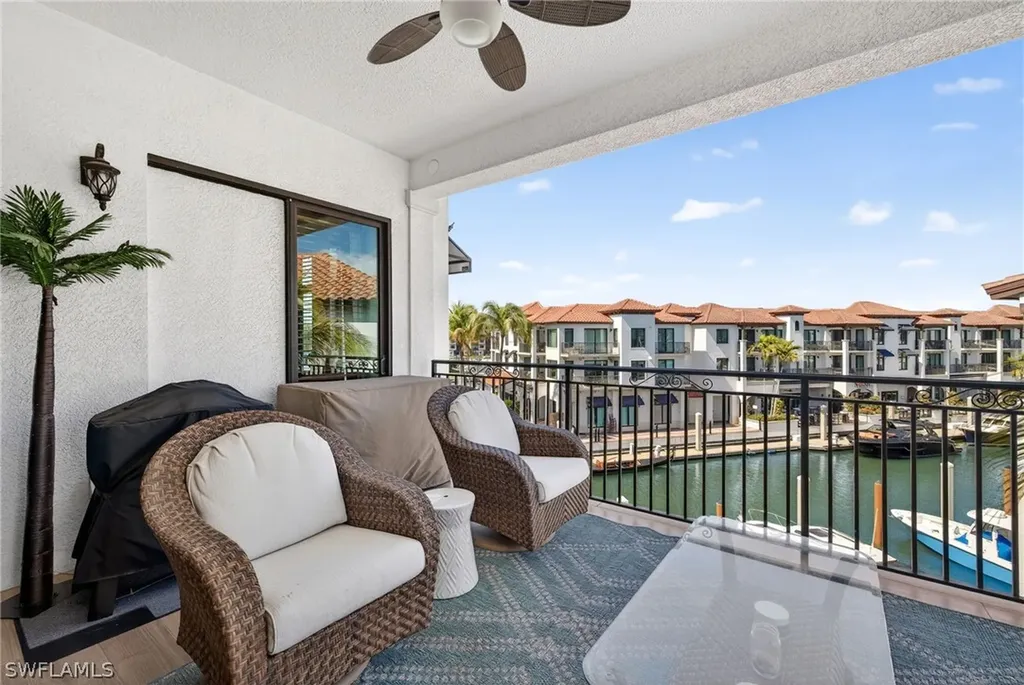 1540 5th Avenue S Naples FL 34102