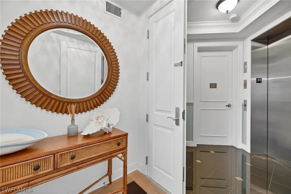 1540 5th Avenue S Naples FL 34102