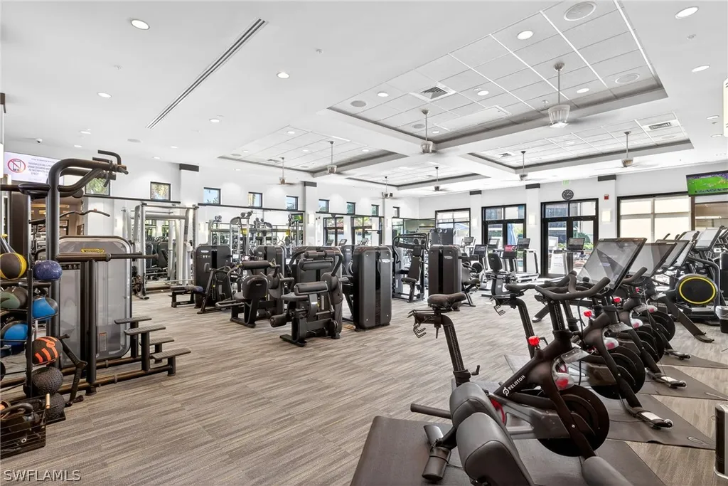 1540 5th Avenue S Naples FL 34102