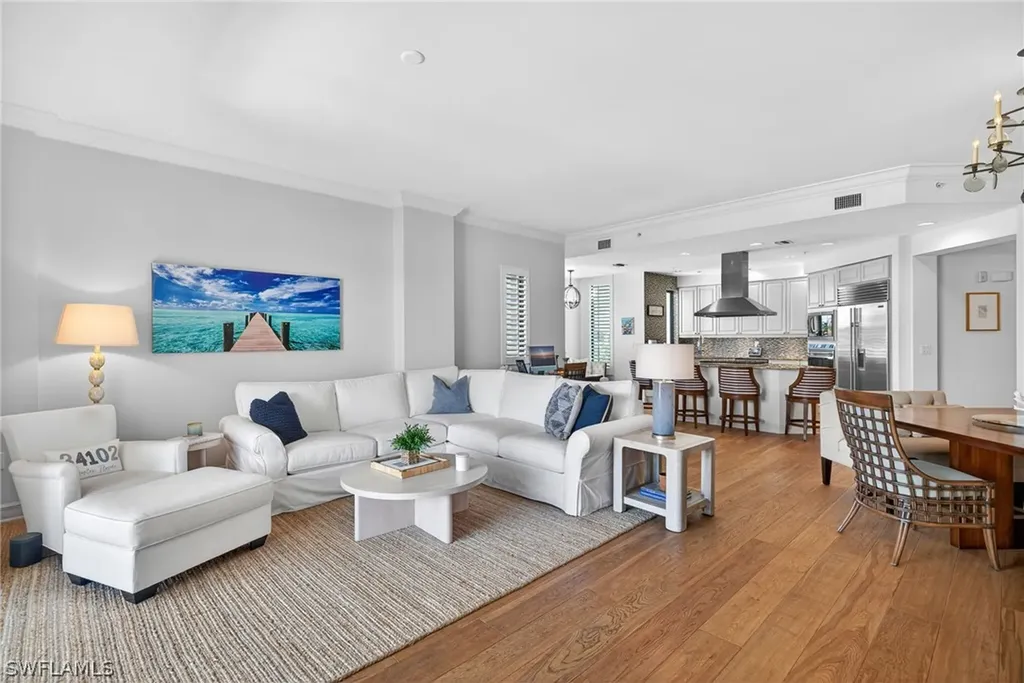 1540 5th Avenue S Naples FL 34102