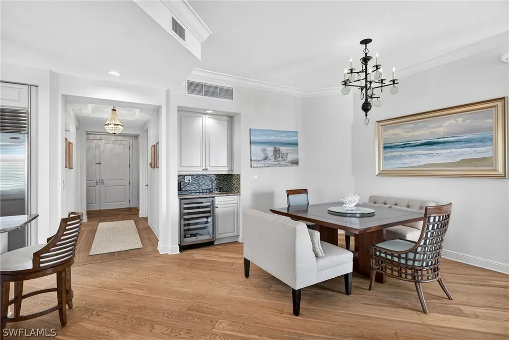 1540 5th Avenue S Naples FL 34102