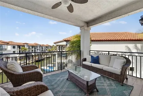 1540 5TH Avenue S Naples FL 34102