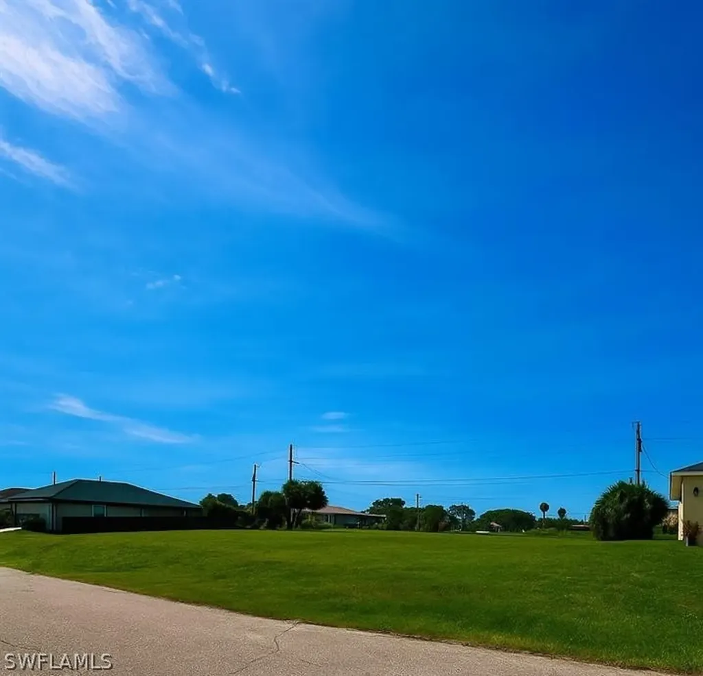 2018 NE 24th Terrace Cape Coral FL 33909