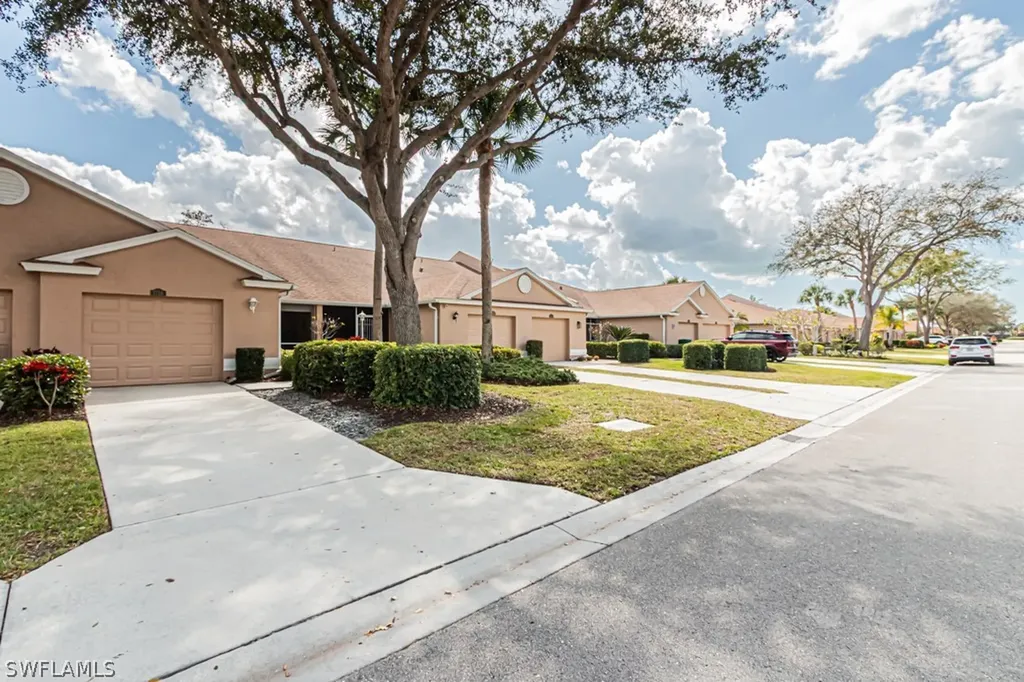 1728 Morning Sun Lane Naples FL 34119