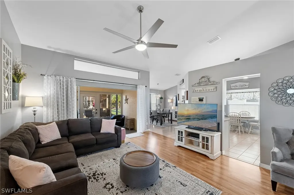 18048 Horseshoe Bay Circle Fort Myers FL 33967