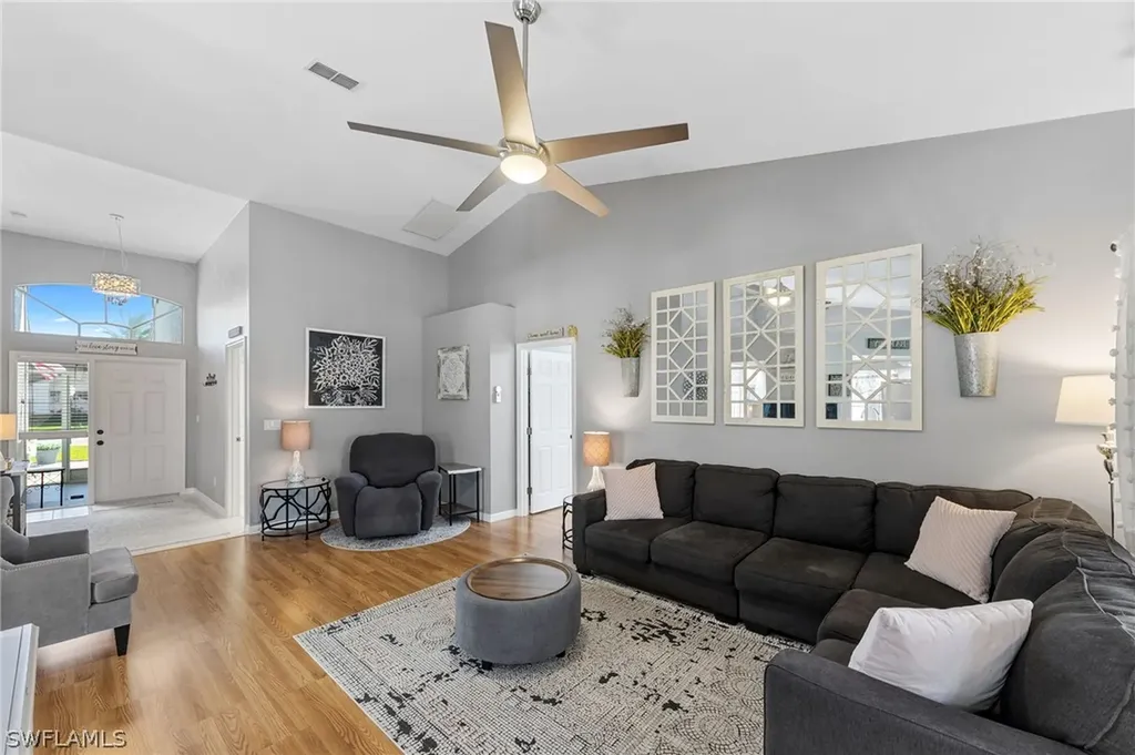 18048 Horseshoe Bay Circle Fort Myers FL 33967