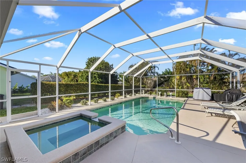 18048 Horseshoe Bay Circle Fort Myers FL 33967