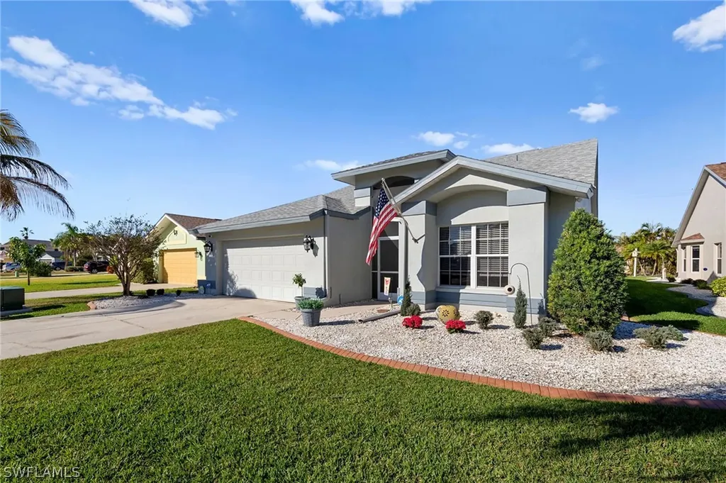18048 Horseshoe Bay Circle Fort Myers FL 33967