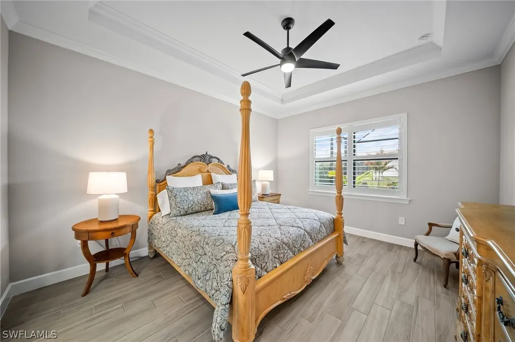 9681 Everglades Drive Naples FL 34120