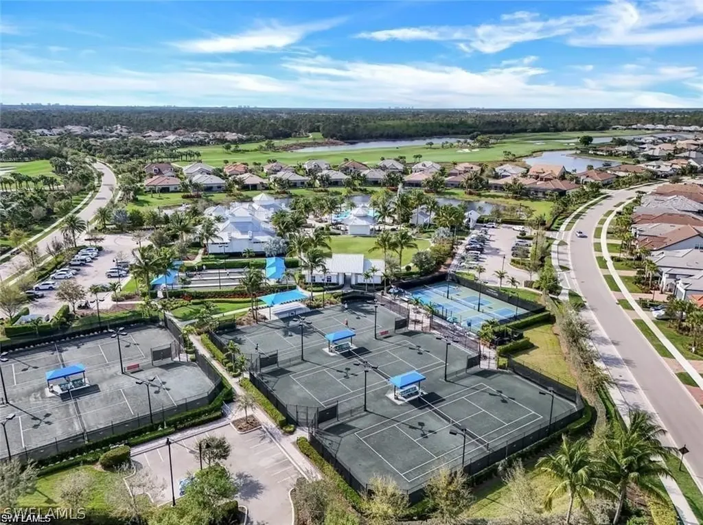 9681 Everglades Drive Naples FL 34120