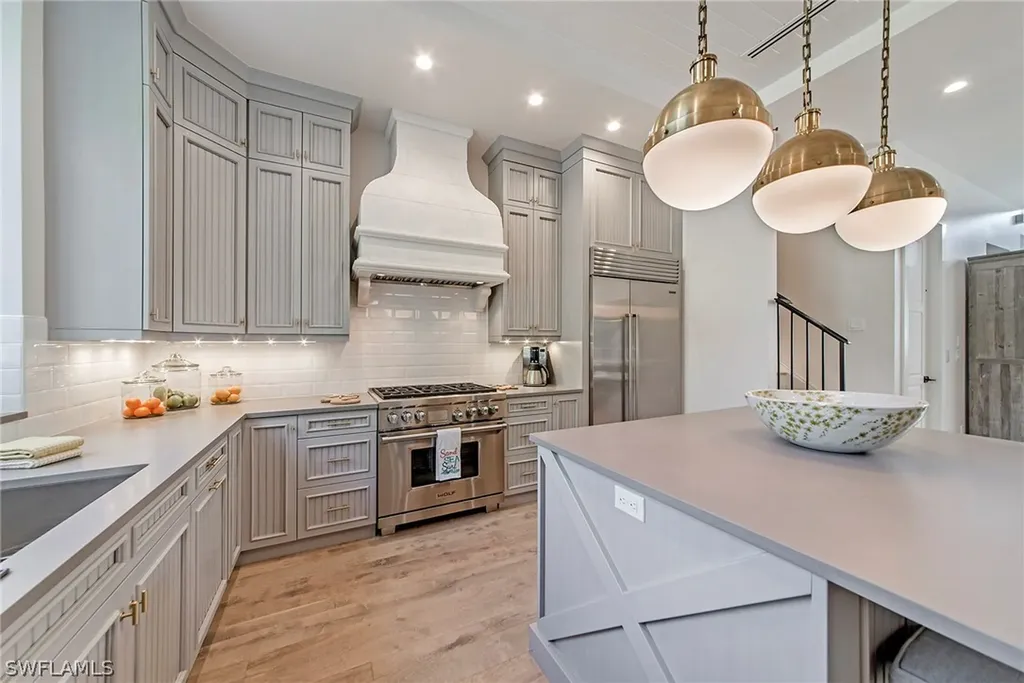 434 3rd Avenue S Naples FL 34102