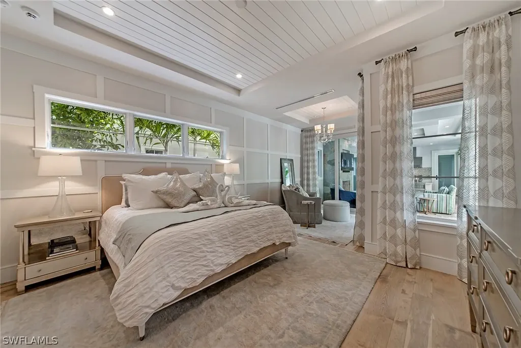 434 3rd Avenue S Naples FL 34102