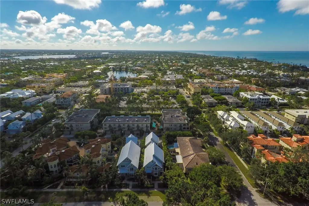434 3rd Avenue S Naples FL 34102