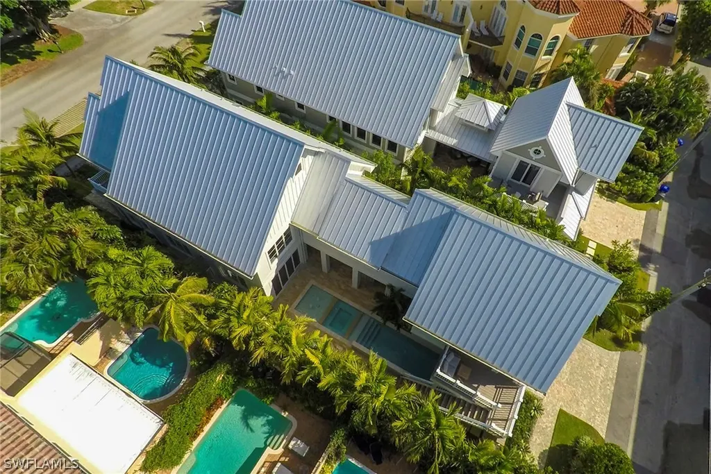 434 3rd Avenue S Naples FL 34102