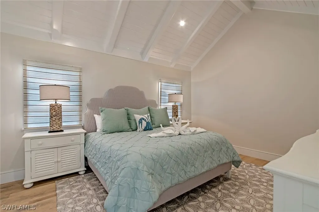 434 3rd Avenue S Naples FL 34102