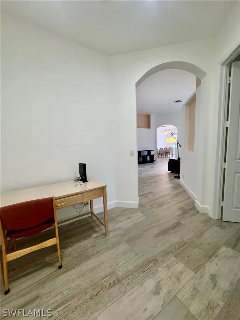 400 Harvard Court Naples FL 34104