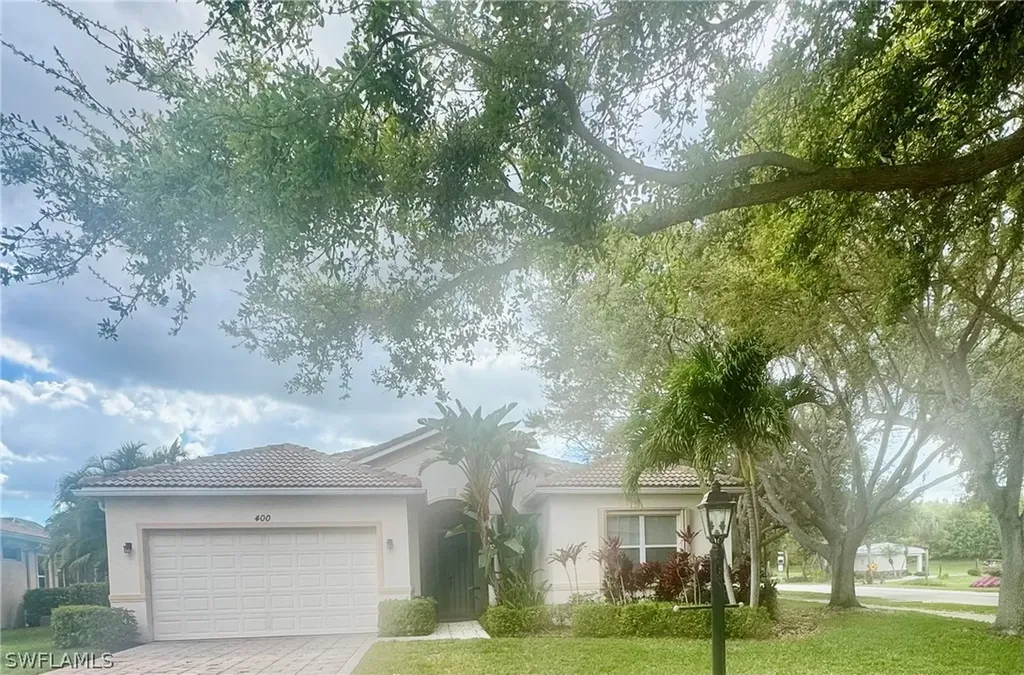 400 Harvard Court Naples FL 34104