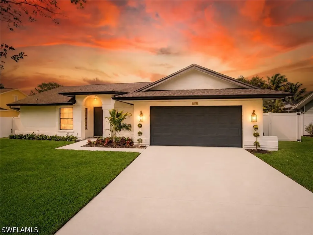 10731 Regent Circle Naples FL 34109