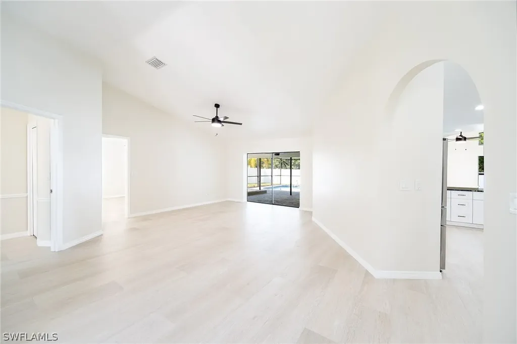 10731 Regent Circle Naples FL 34109