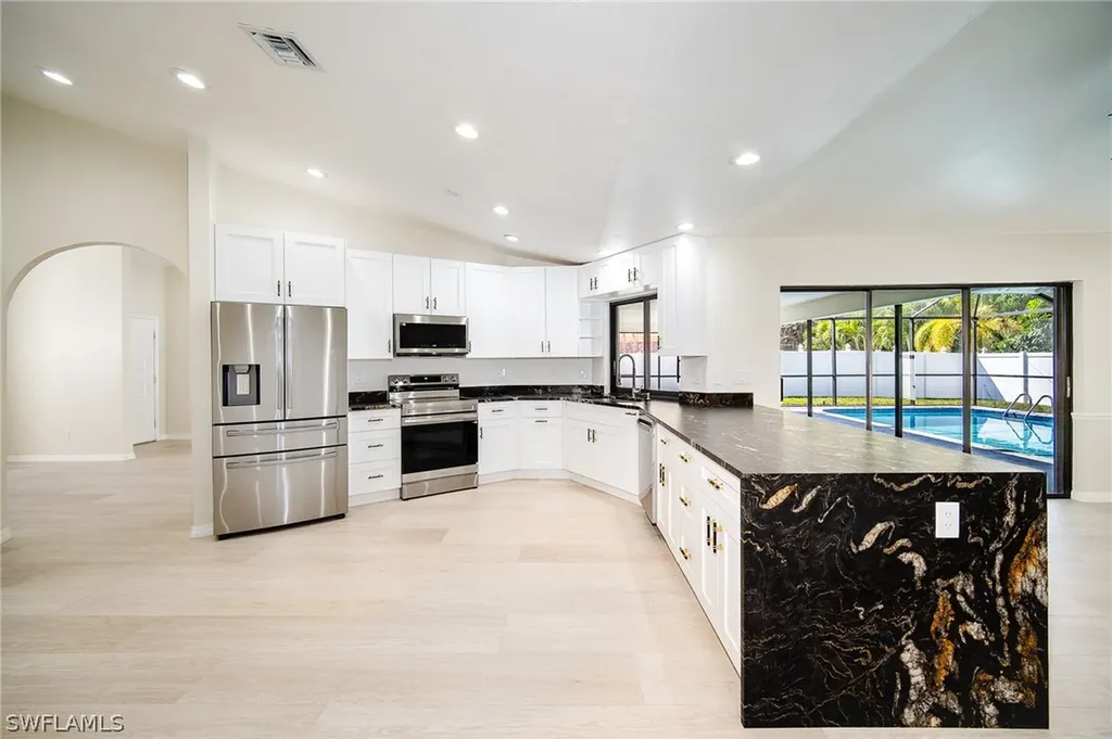 10731 Regent Circle Naples FL 34109