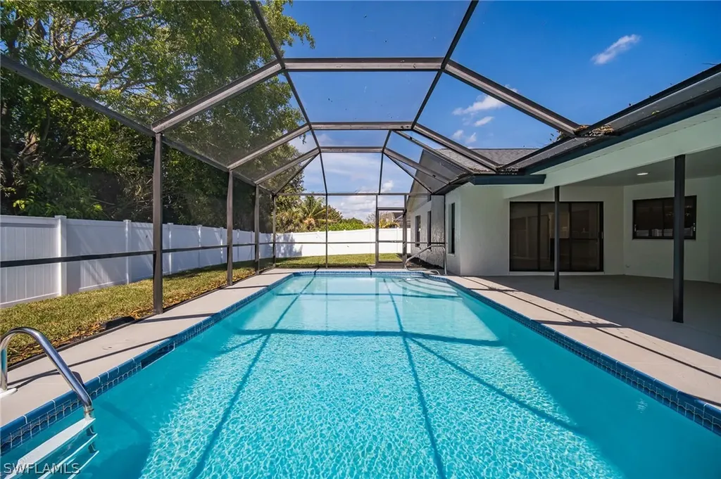 10731 Regent Circle Naples FL 34109