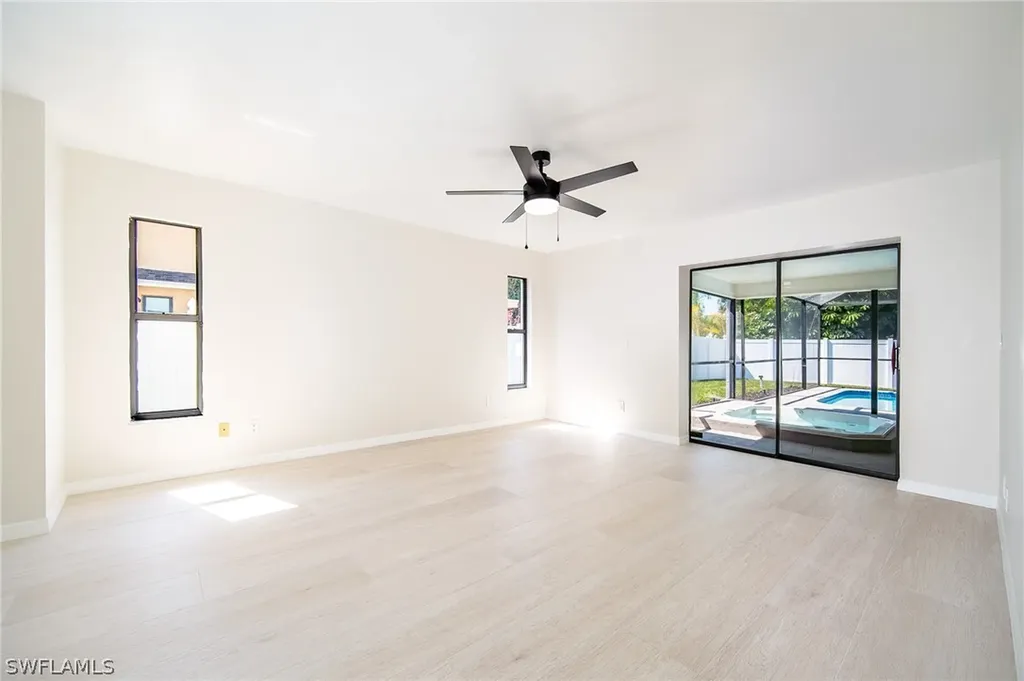 10731 Regent Circle Naples FL 34109