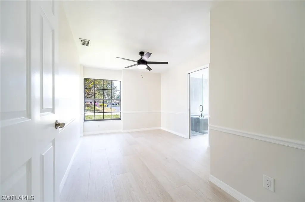 10731 Regent Circle Naples FL 34109