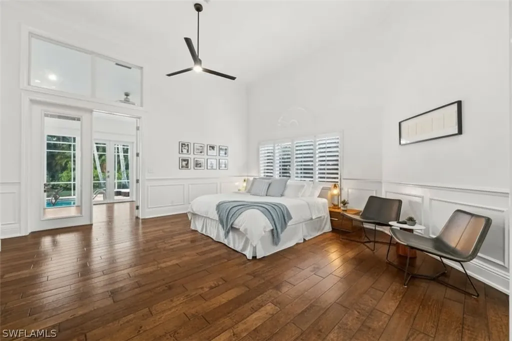 1905 Fairfax Circle Naples FL 34109