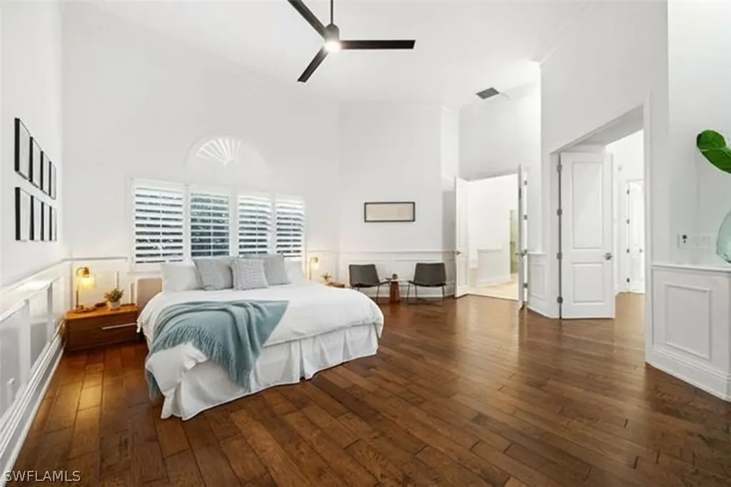 1905 Fairfax Circle Naples FL 34109