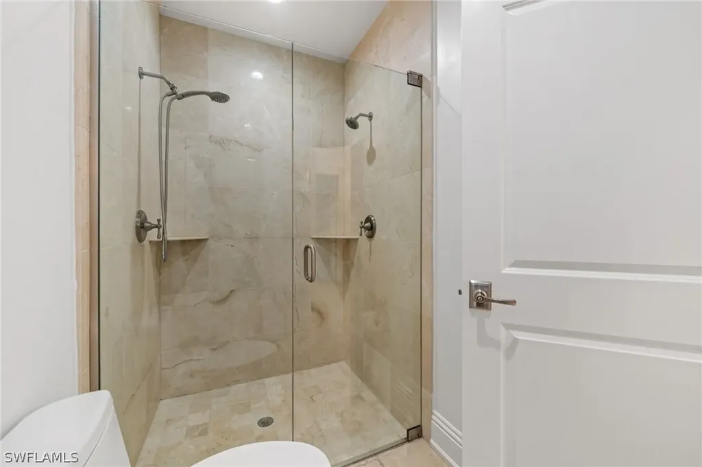 1905 Fairfax Circle Naples FL 34109