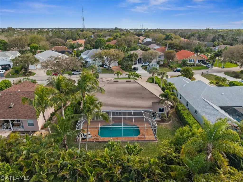 1905 Fairfax Circle Naples FL 34109