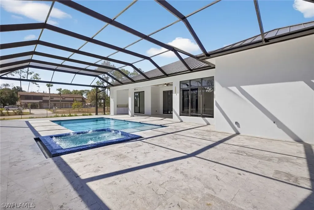 1886 39th Street SW Naples FL 34117