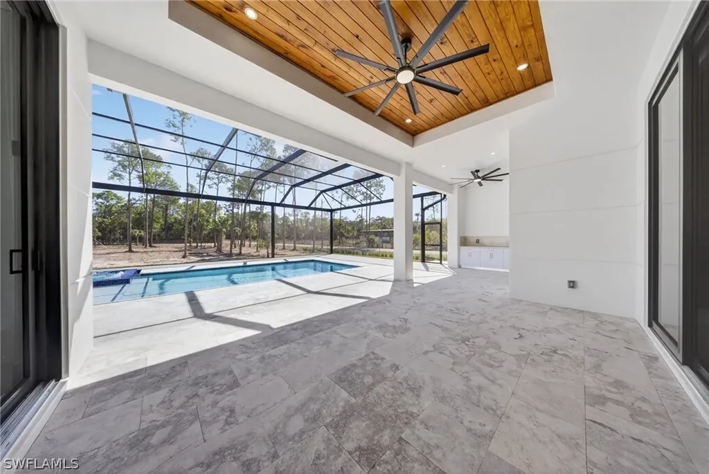 1886 39th Street SW Naples FL 34117