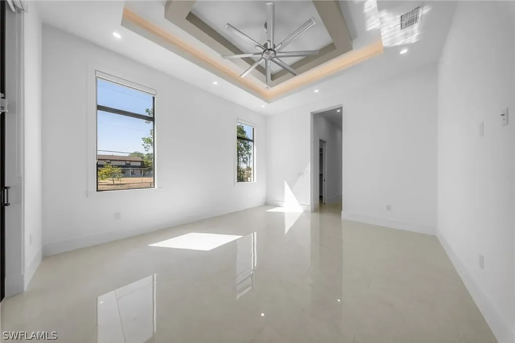 1886 39th Street SW Naples FL 34117